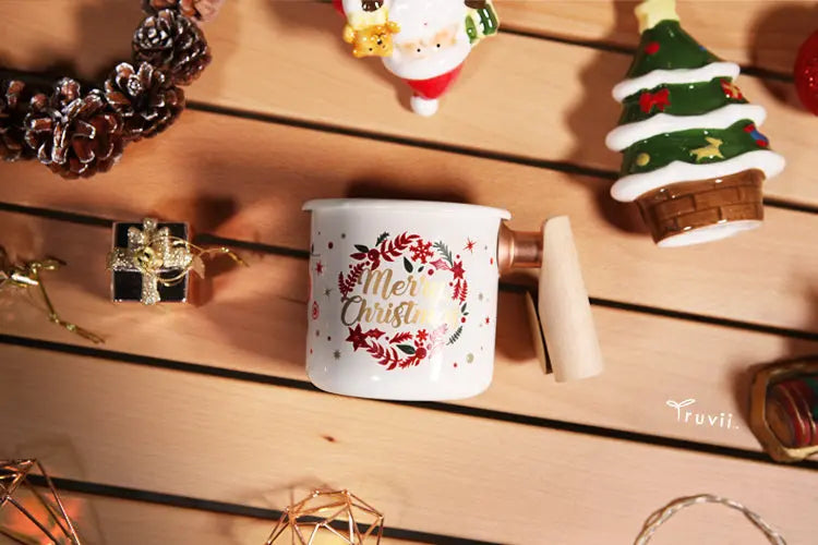 Truvii Emaille Mok met houten handvat - Kerst Limited Edition -Campingbeker - Kampeermok Coolgods